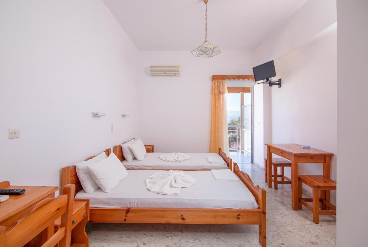 Corfu Star Apartments Benitses  Extérieur photo