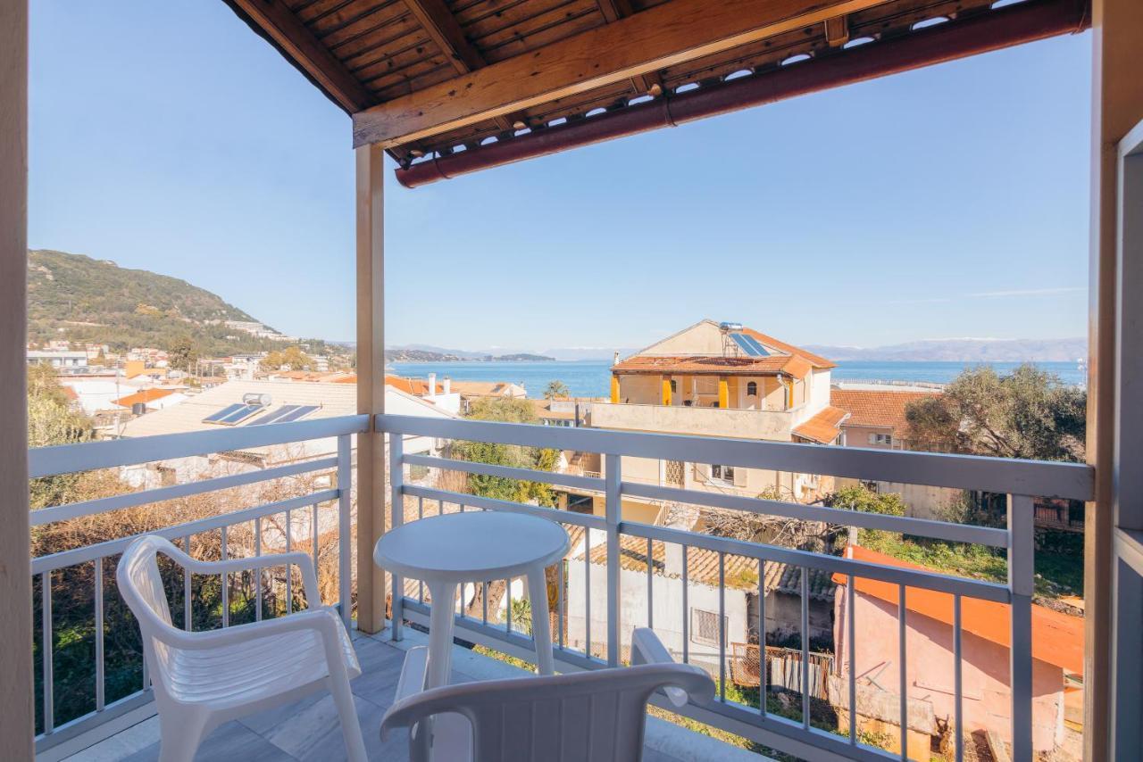Corfu Star Apartments Benitses  Extérieur photo