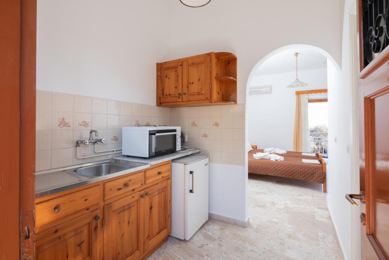 Corfu Star Apartments Benitses  Extérieur photo