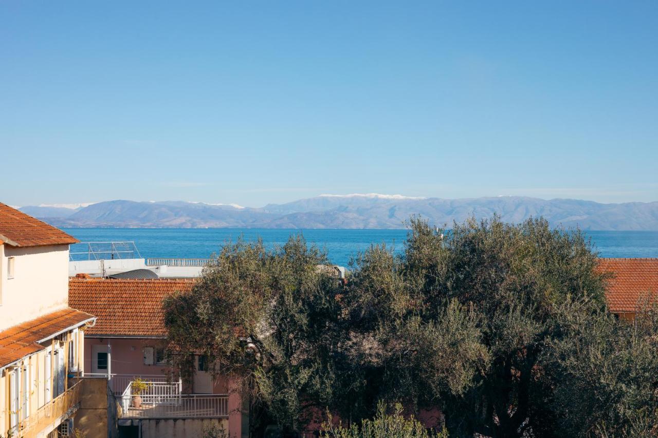 Corfu Star Apartments Benitses  Extérieur photo